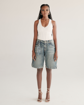 BERMUDA WOMAN DIRTY KORE