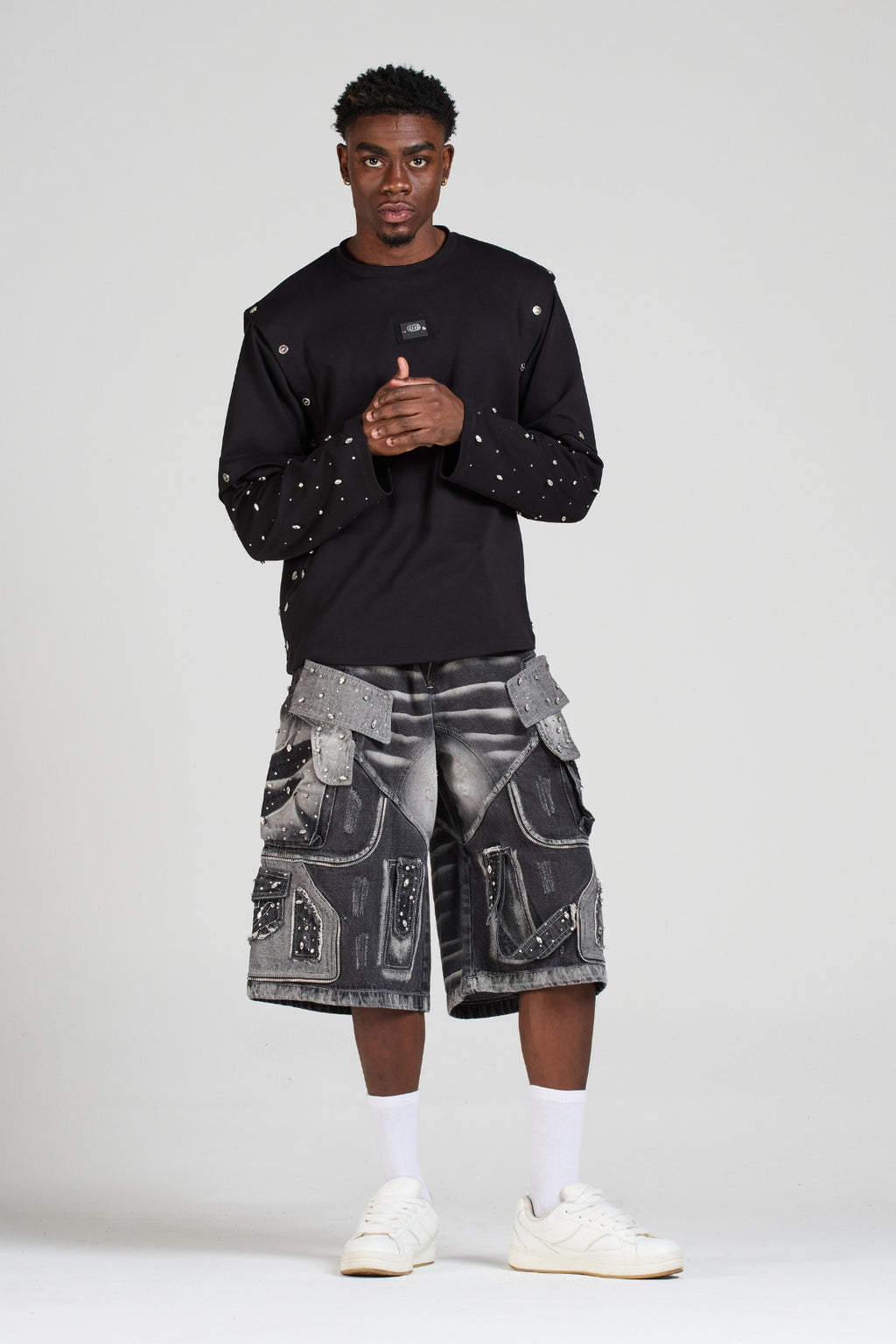 SET BUZO SKY AURA Y BERMUDA SIGNATURE CON PEDRERÍA