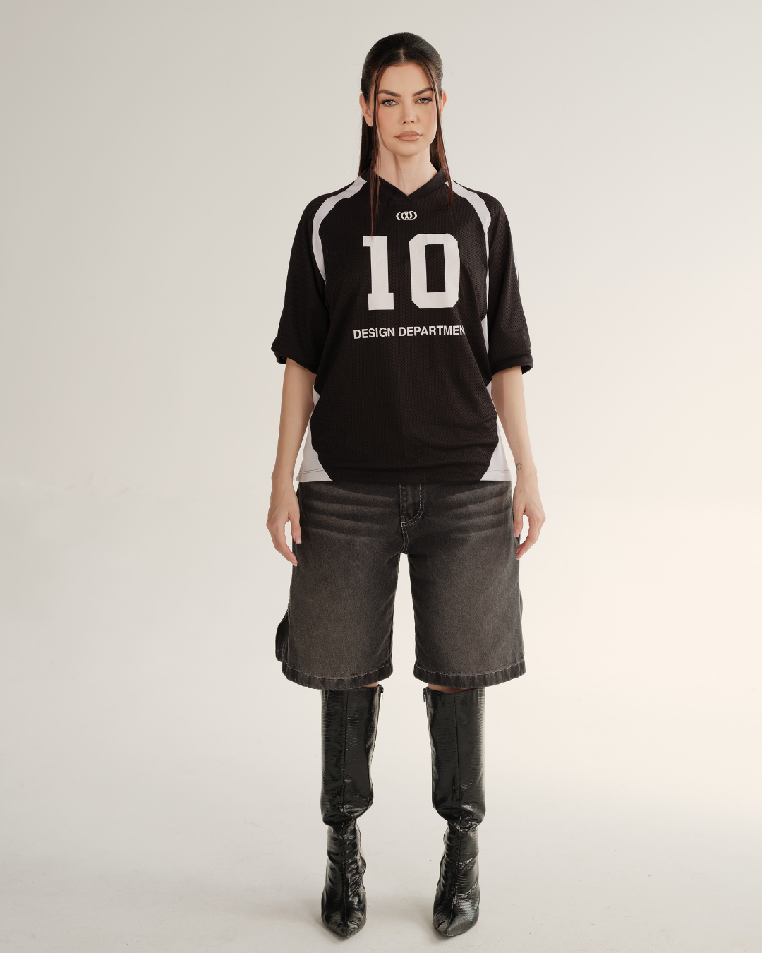 BERMUDA WOMAN NEGRO KORE