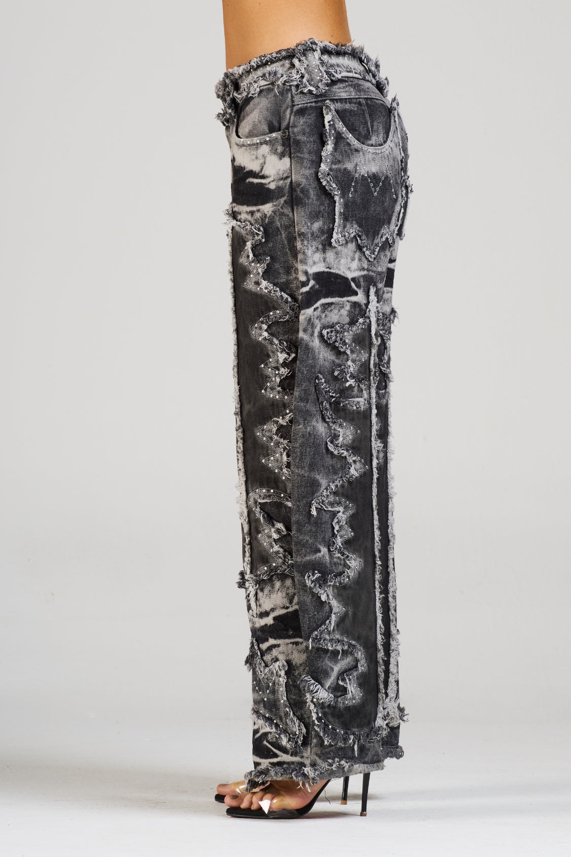 JEAN ULTRONIC WOMAN CON PEDRERÍA