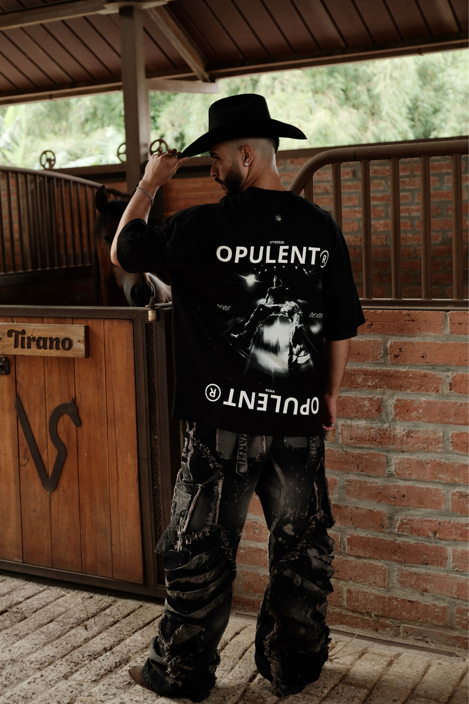 SET CAMISETA Y JEAN APPALUSEÉ MEN