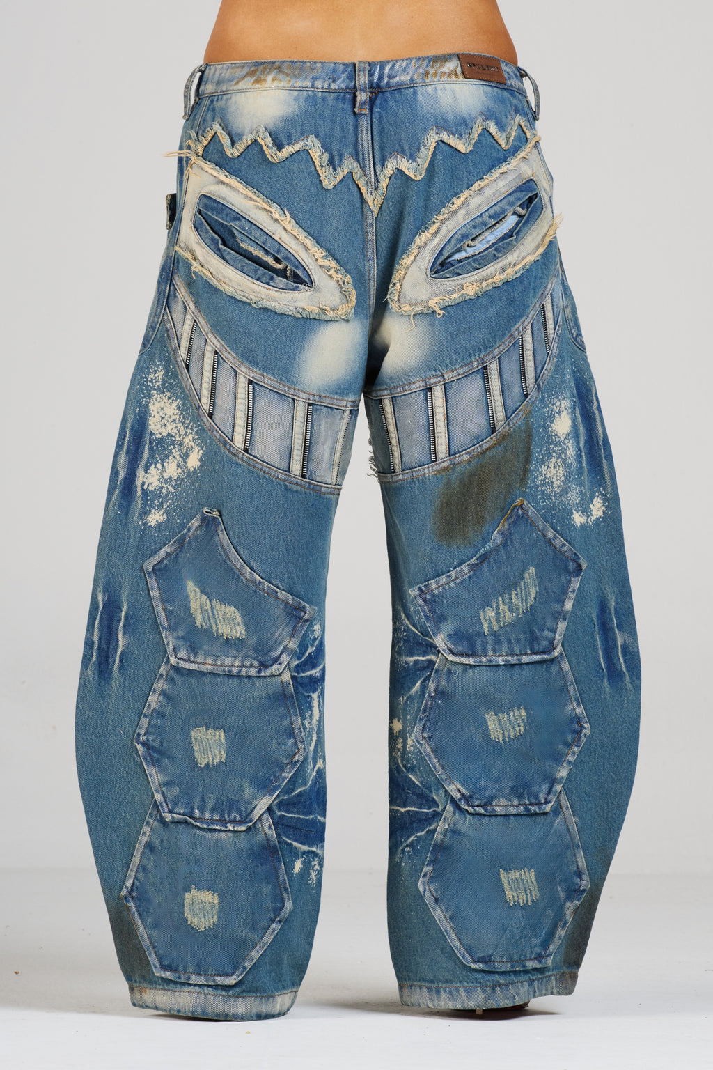 JEAN FACE BLUEDIRTY WOMAN