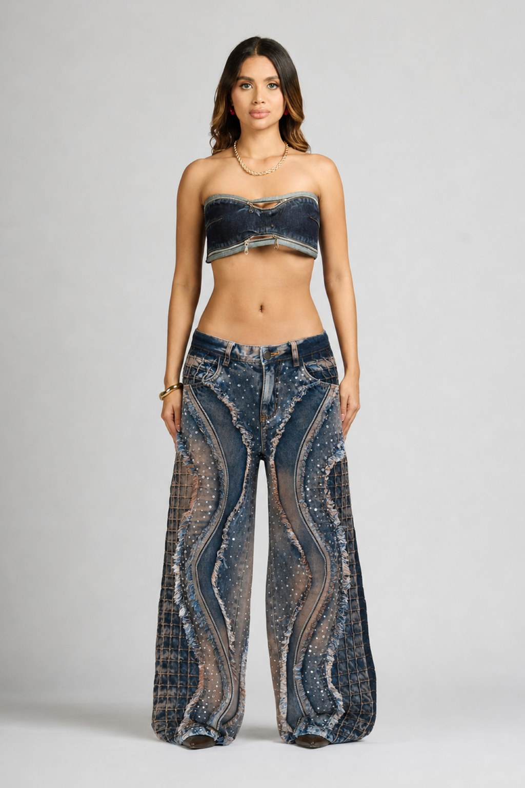 SET CROP TOP Y JEAN DIAMANTE CON PEDRERÍA