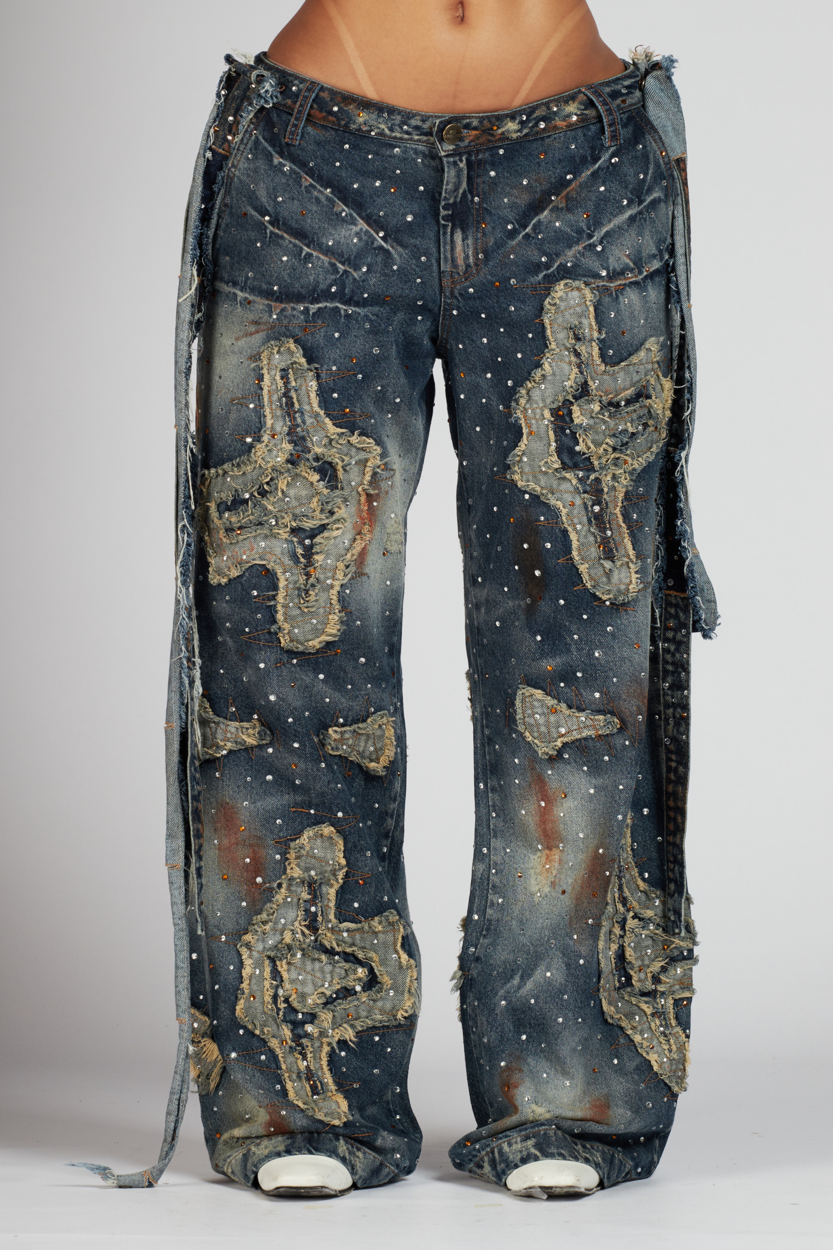 JEAN SPURS WOMAN CON PEDRERÍA