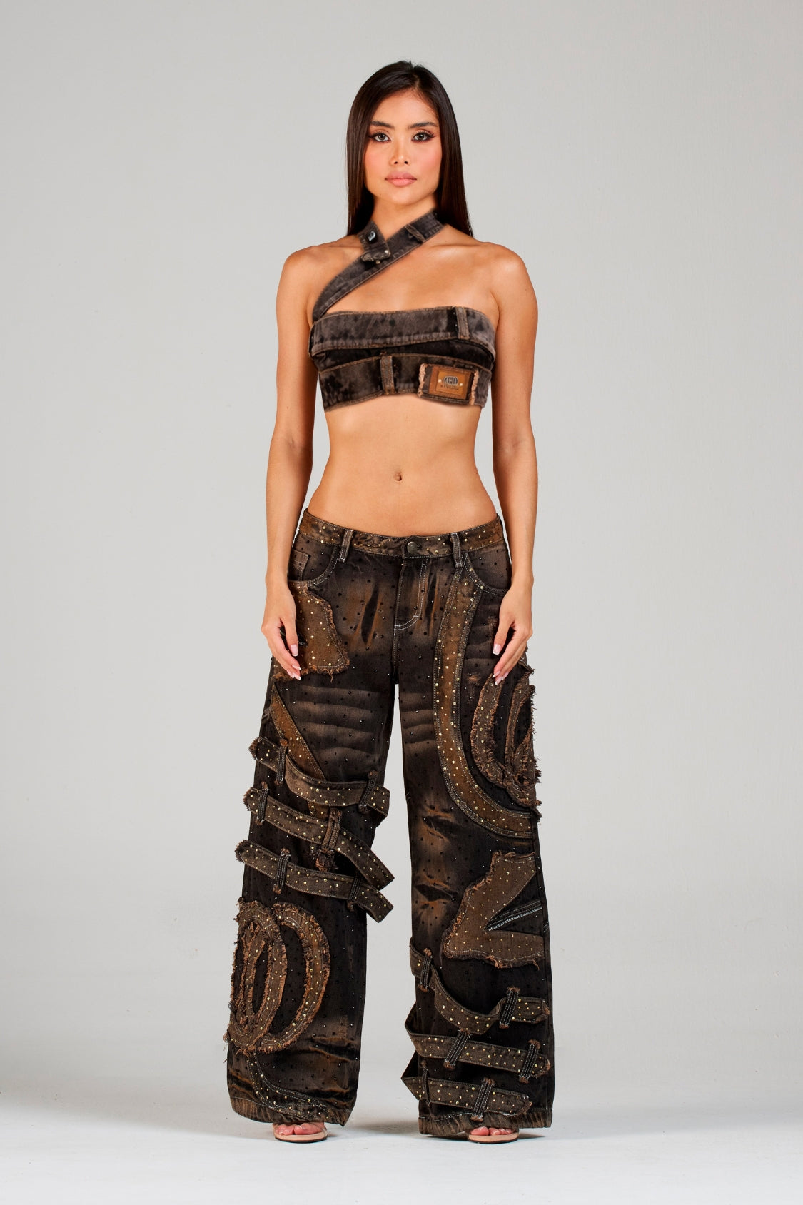 SET TOP ARDENAS Y JEAN EMBLEM BLACK CON PEDRERÍA