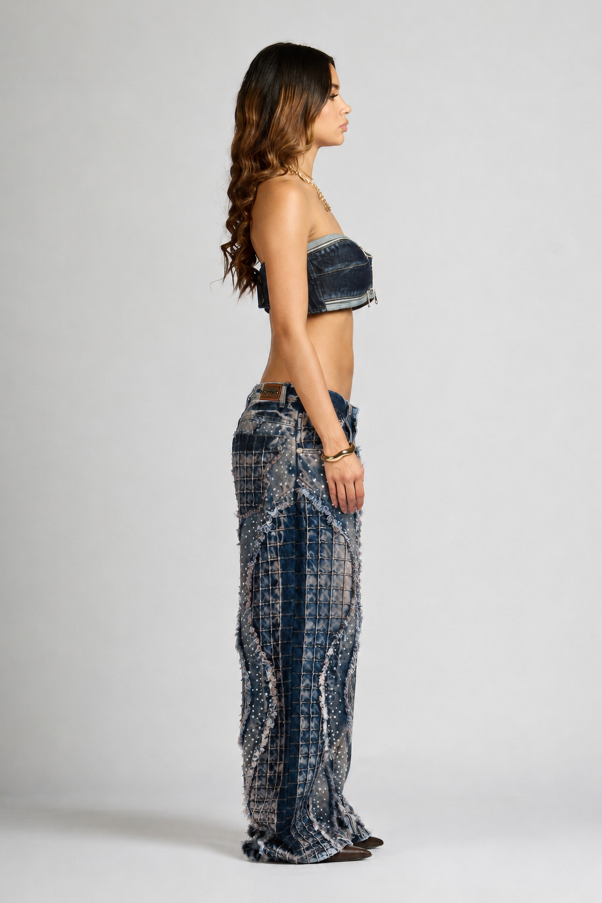SET CROP TOP Y JEAN DIAMANTE CON PEDRERÍA