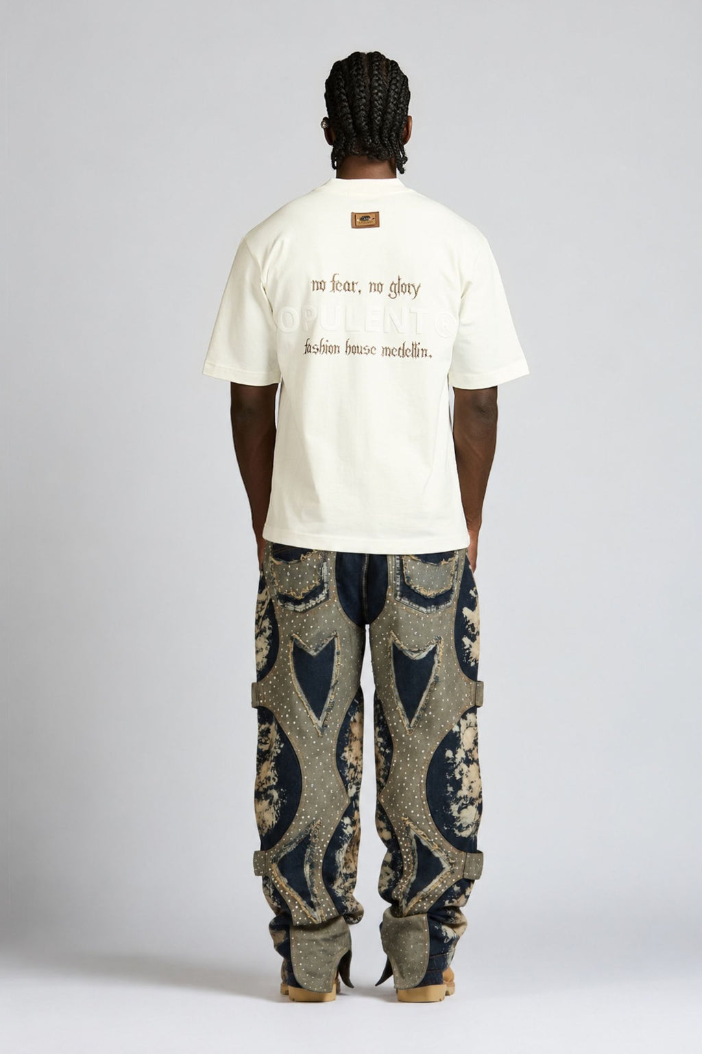 SET CAMISETA Y JEAN ROBLEDO CON PEDRERÍA MEN