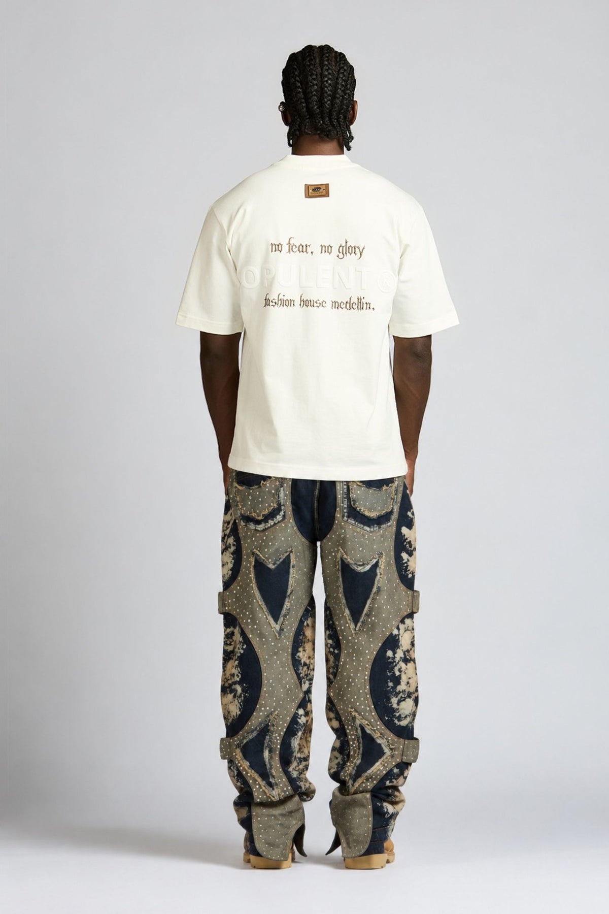 SET CAMISETA Y JEAN ROBLEDO CON PEDRERÍA MEN