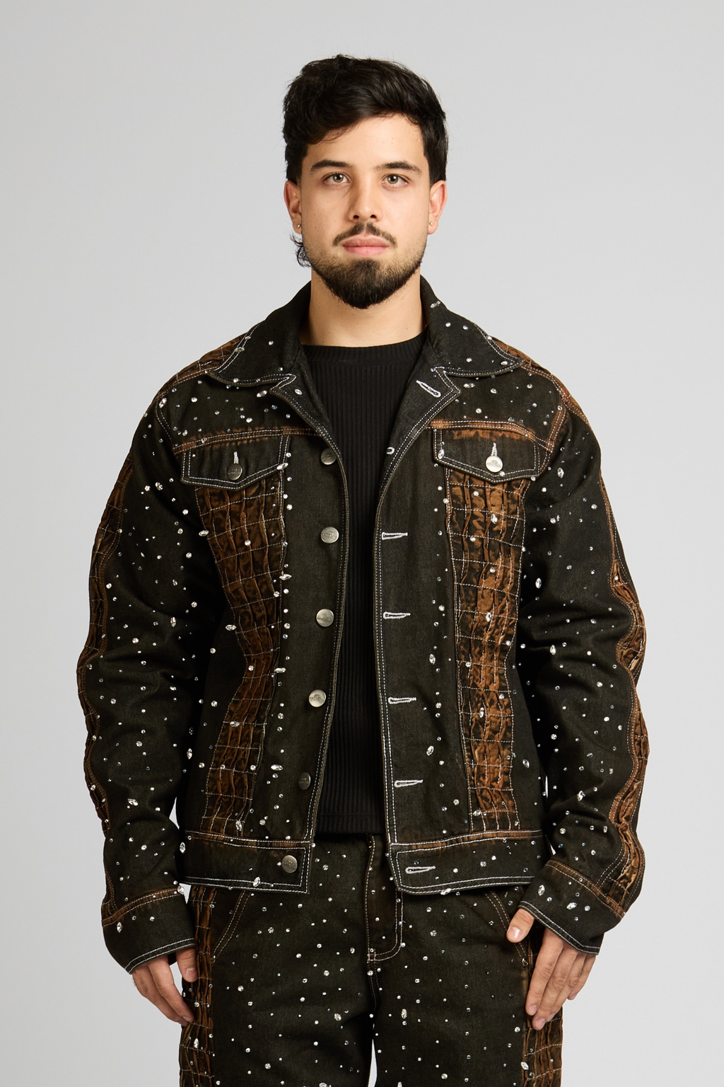 CHAQUETA URUS BLACK MEN CON PEDRERIA