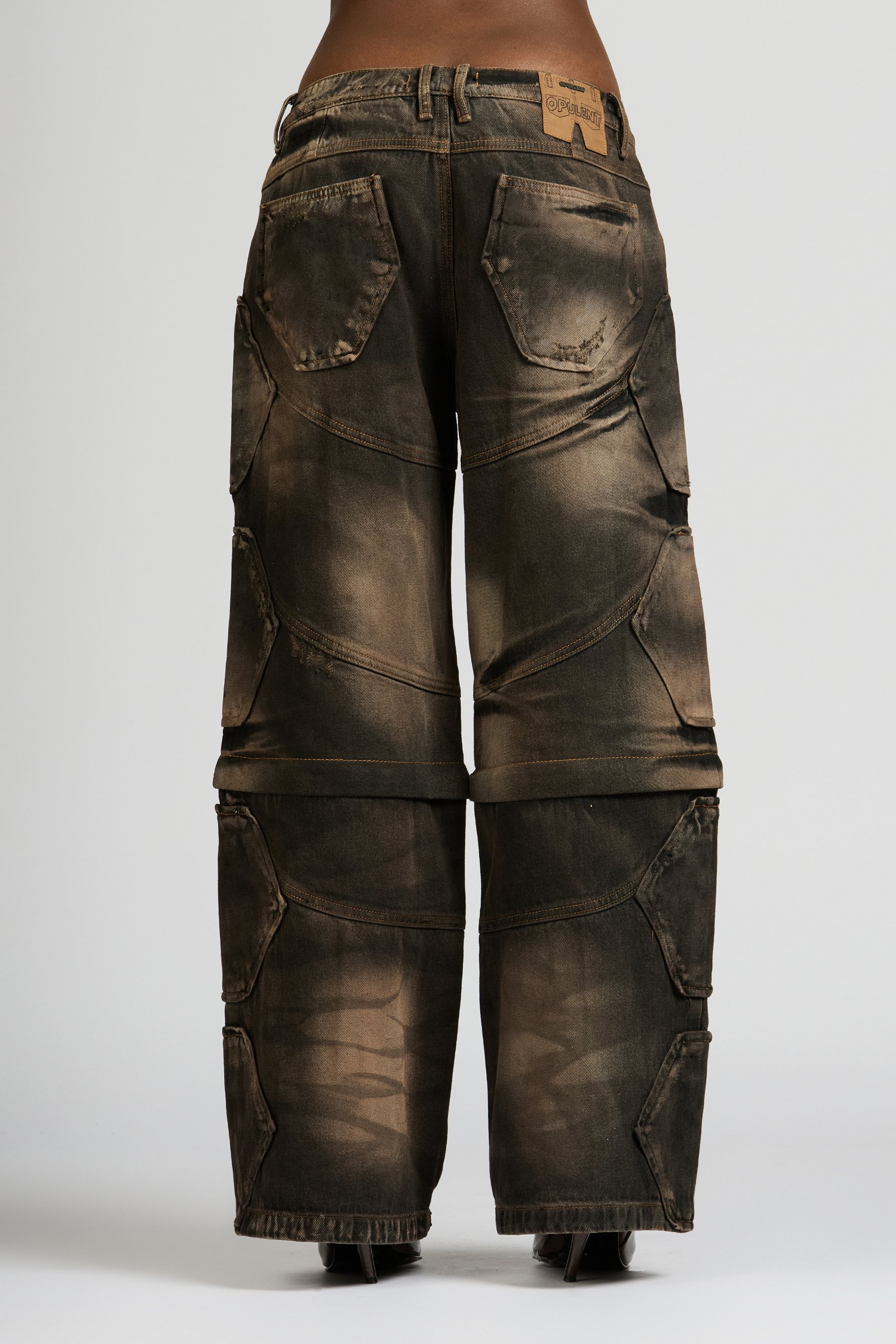 JEAN MANRIQUE 45 WOMAN