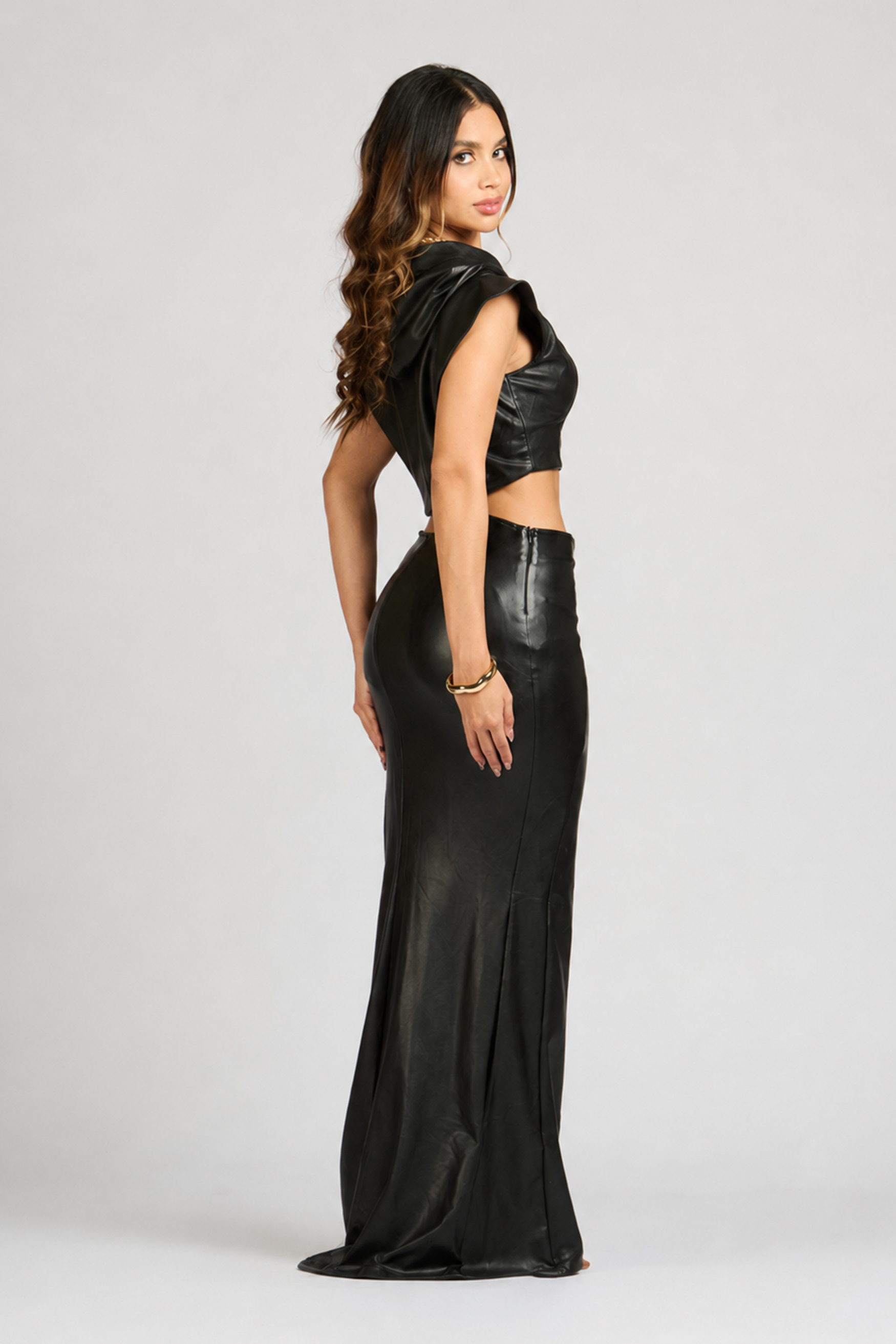 SET BLUSA Y FALDA NEFUT