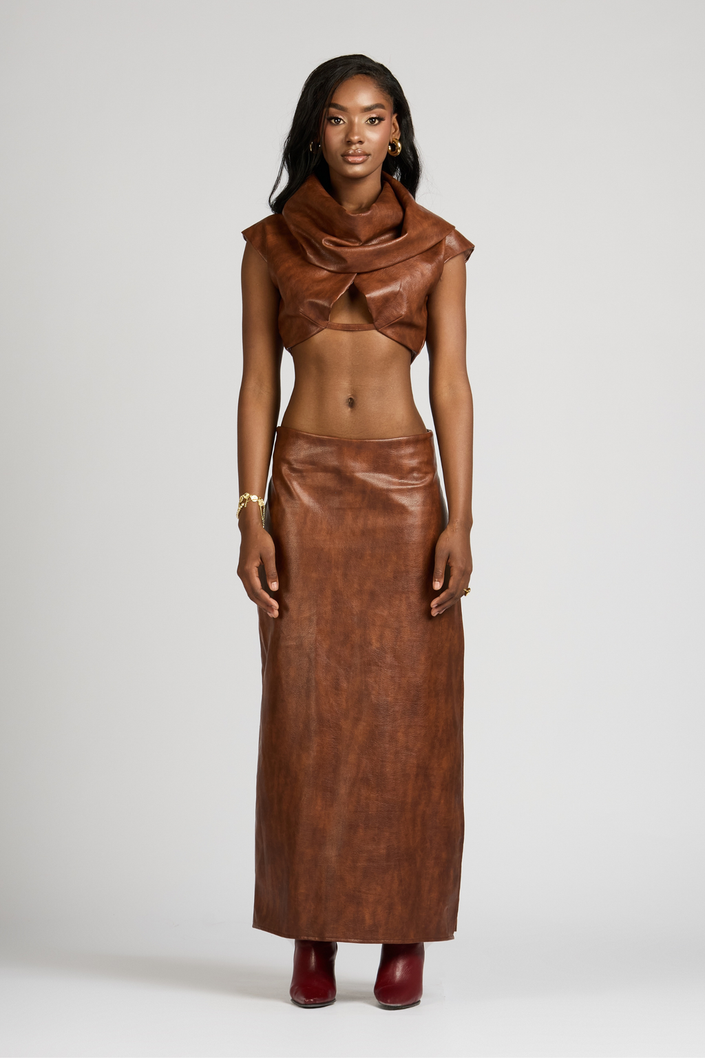 SET CROP Y FALDA CAPITAL COFFE