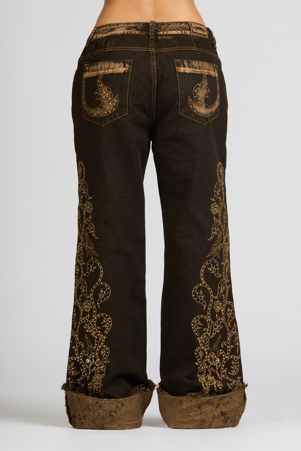 JEAN POBLADO LUXE WOMAN