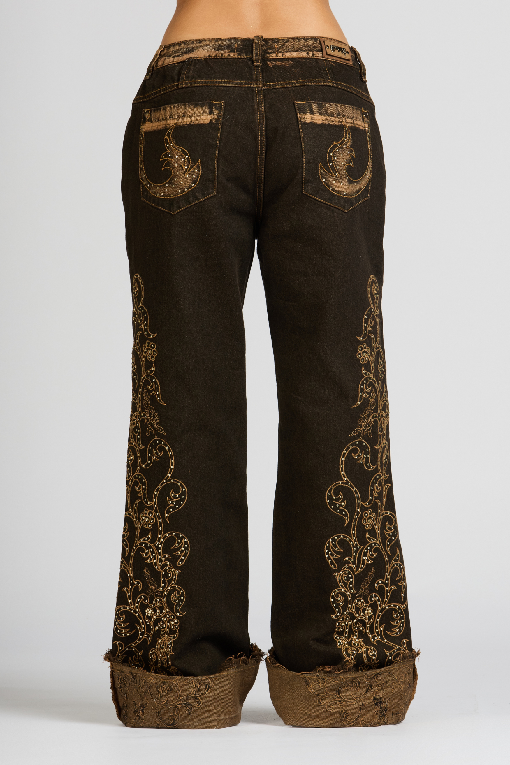 JEAN POBLADO LUXE WOMAN