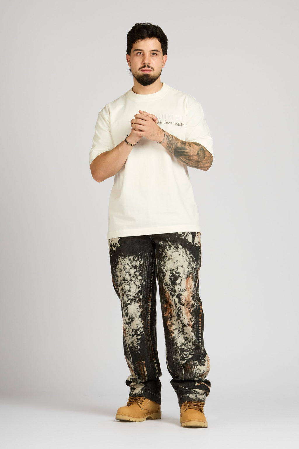 SET CAMISETA Y JEAN ROBLEDO BLACK