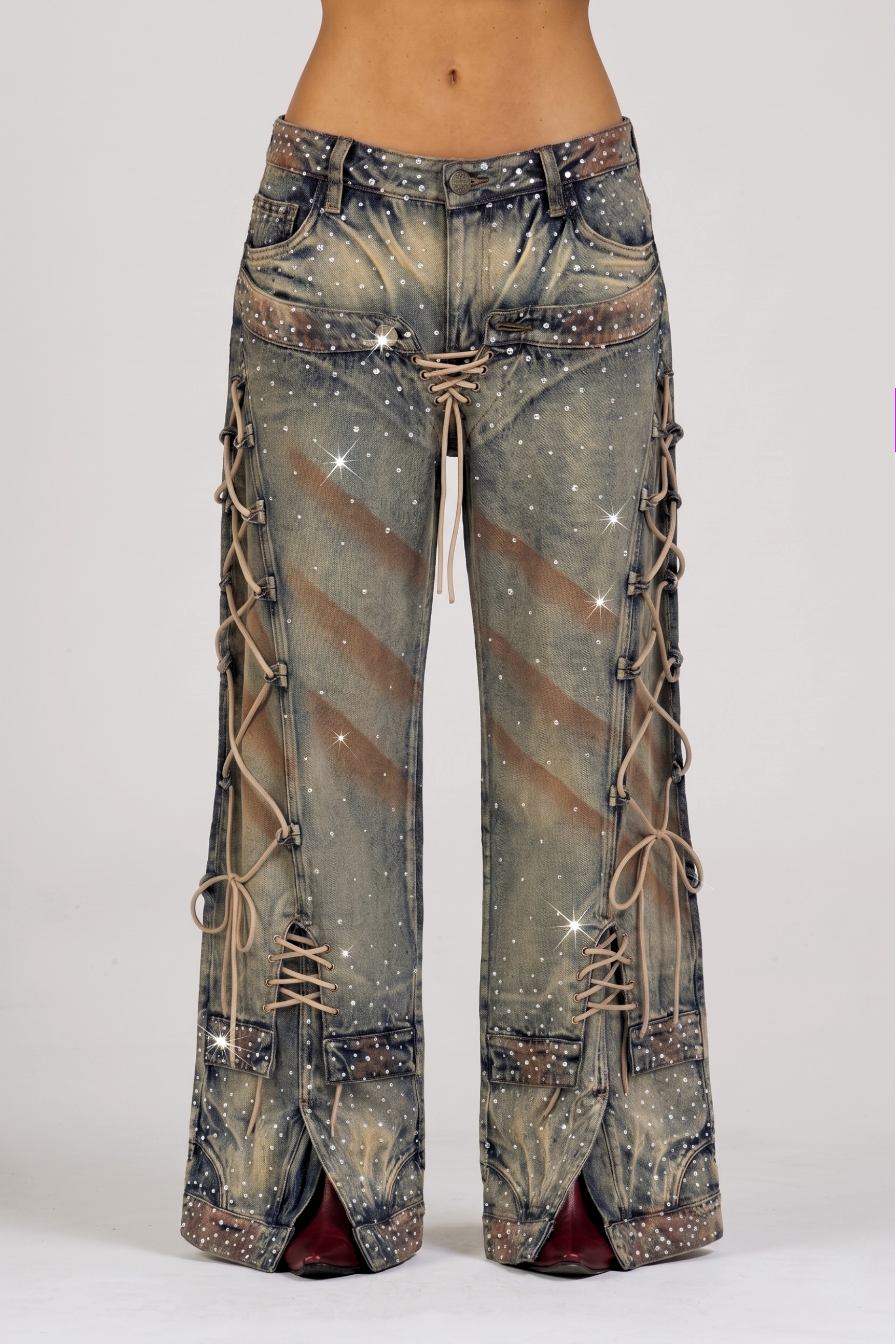 JEAN TIE STRIP CON PEDRERÍA