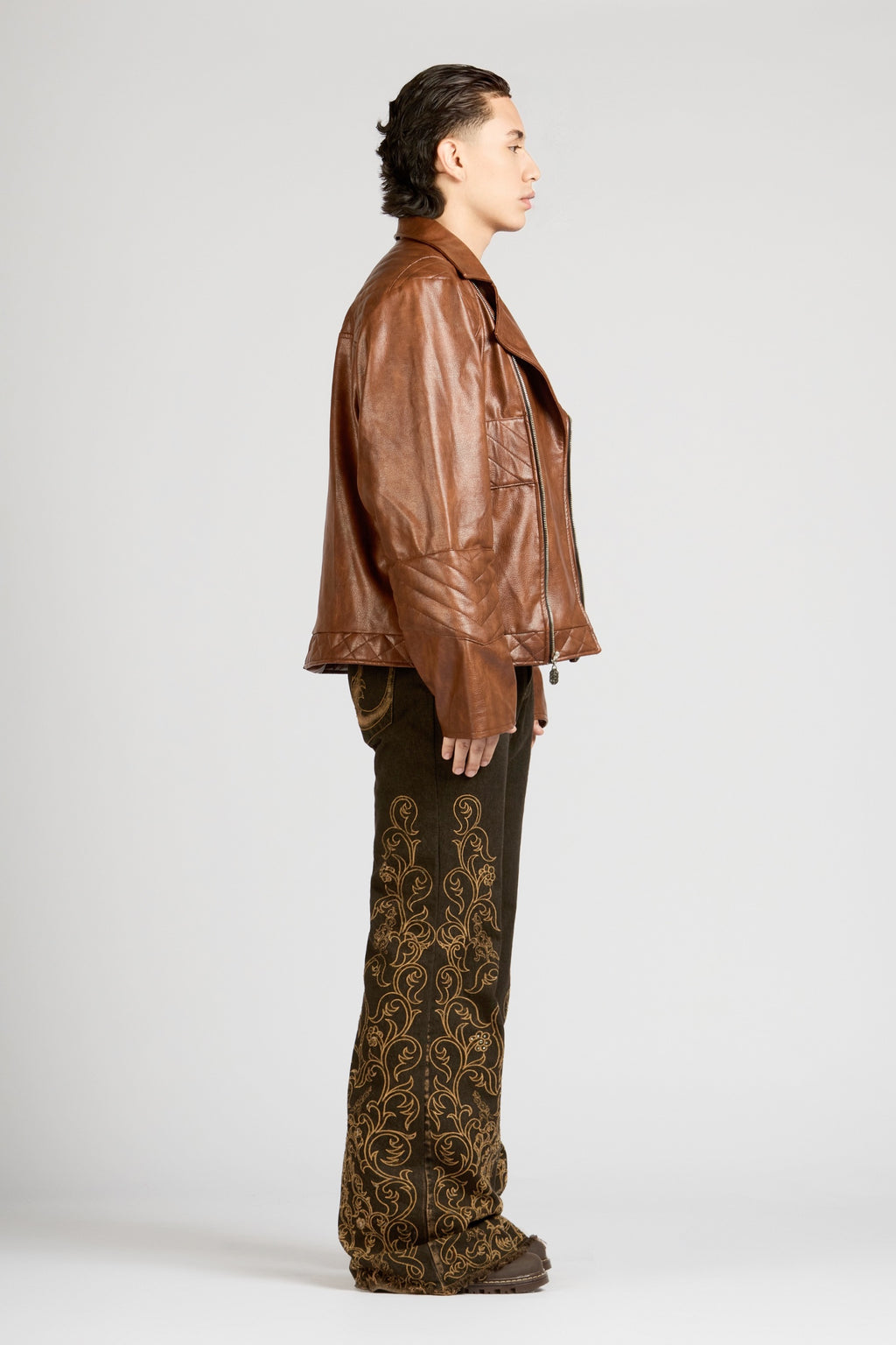 SET CHAQUETA Y JEAN POBLADO LUXE