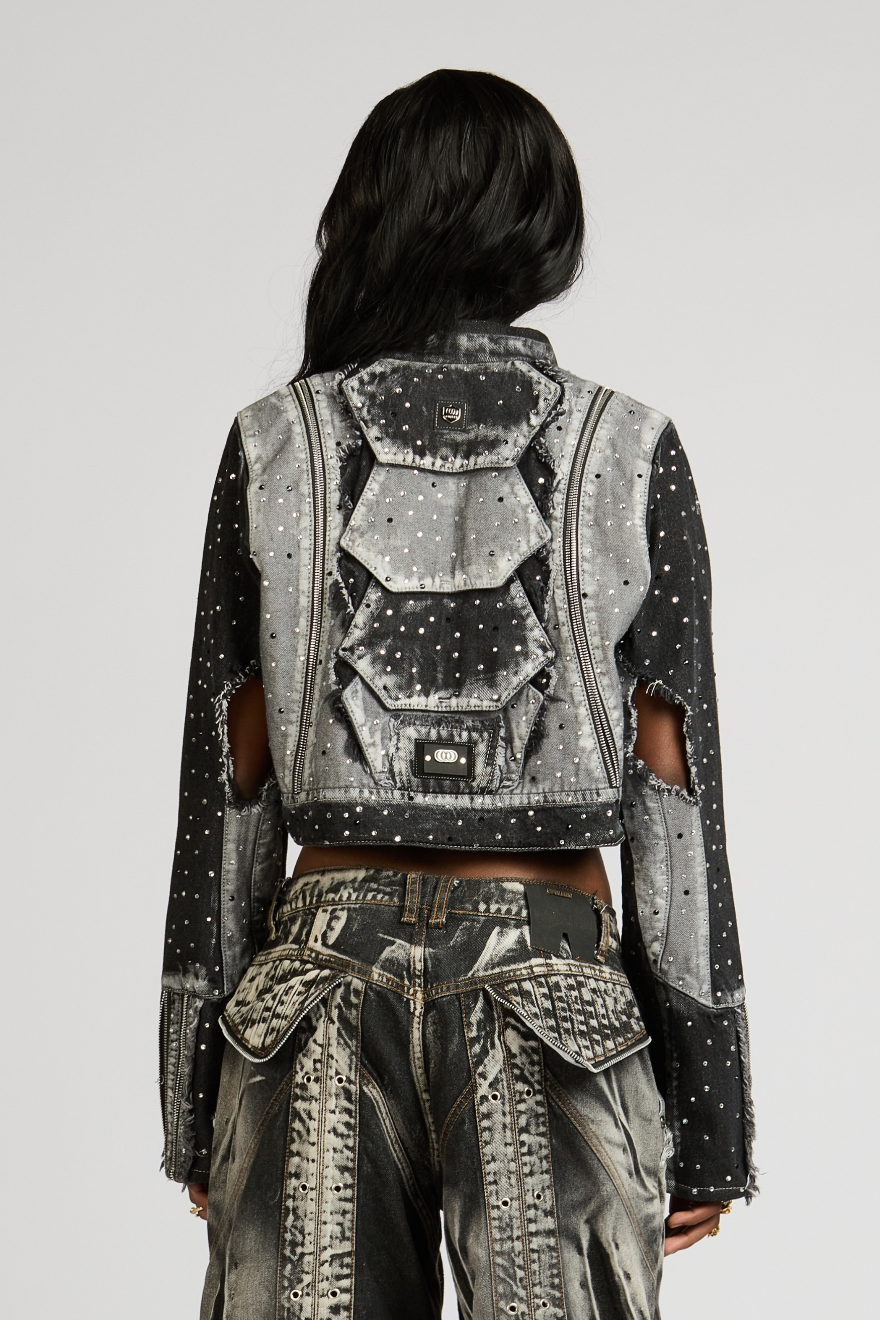CHAQUETA PURE CDM CON PEDRERÍA