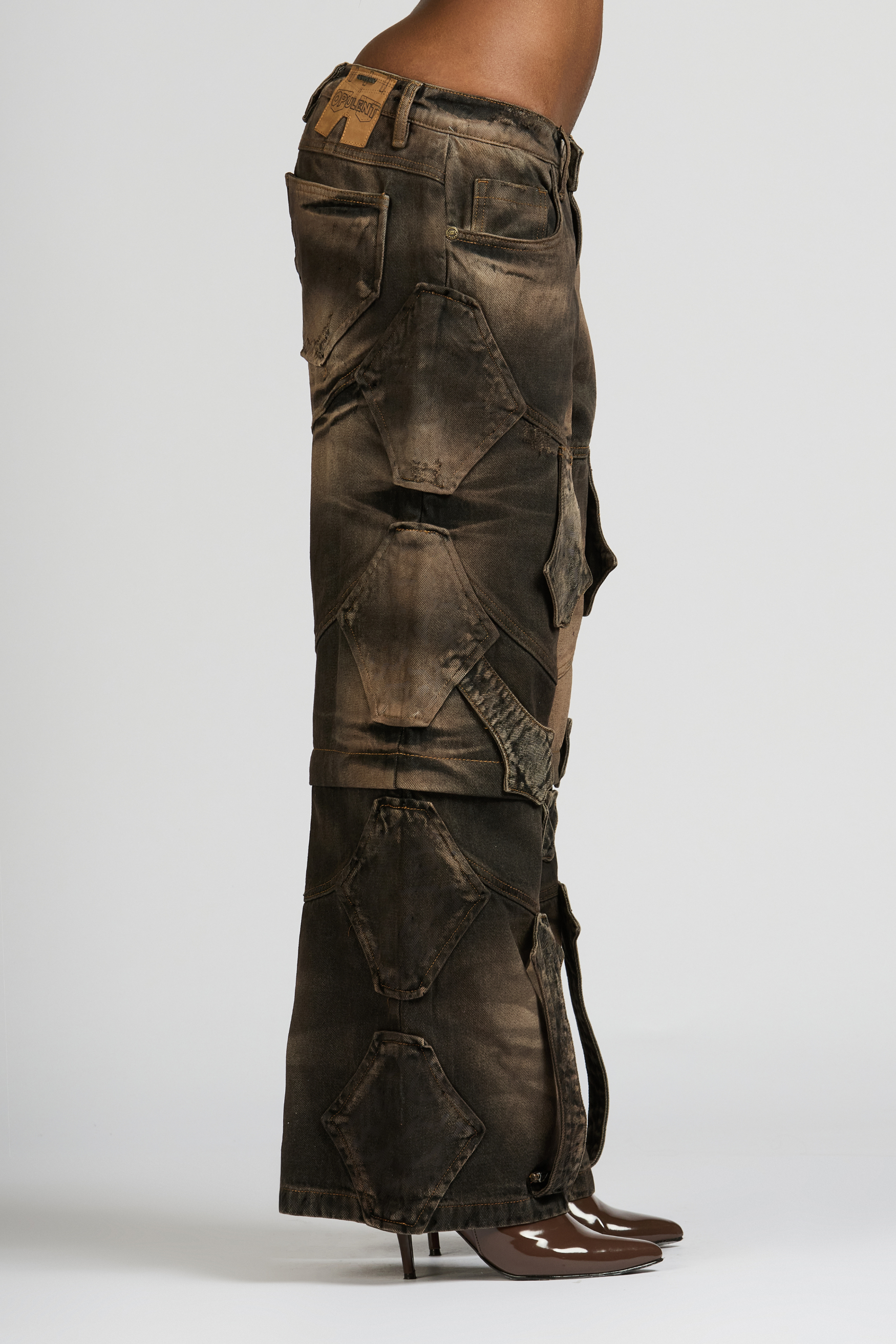 JEAN MANRIQUE 45 WOMAN