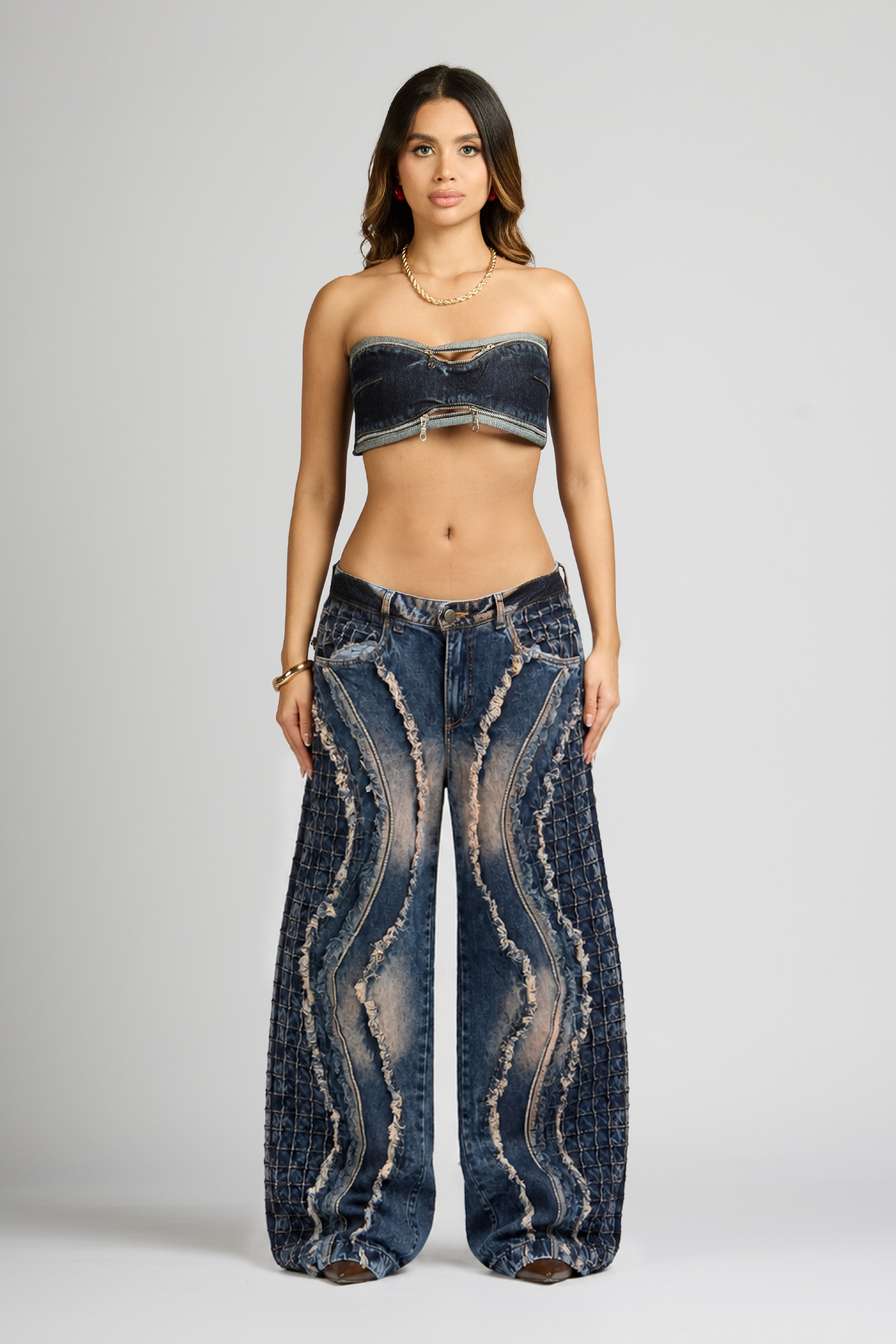 SET CROPTOP Y JEAN DIAMANTE