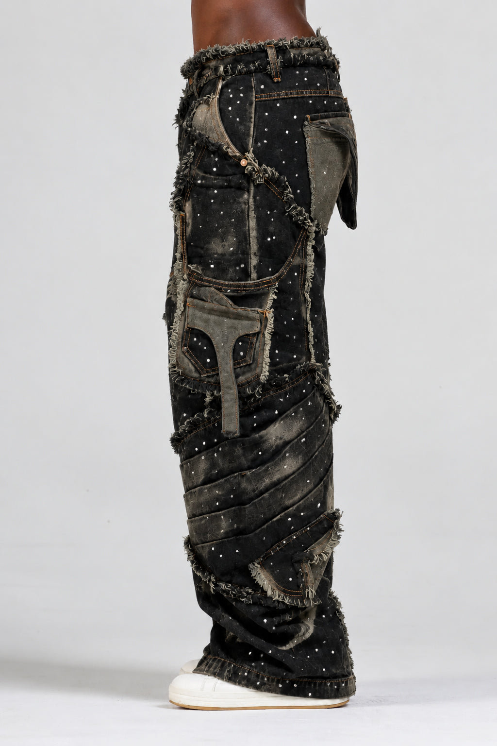 JEAN APPALUSSÉ NEGRO CON PEDRERÍA MEN