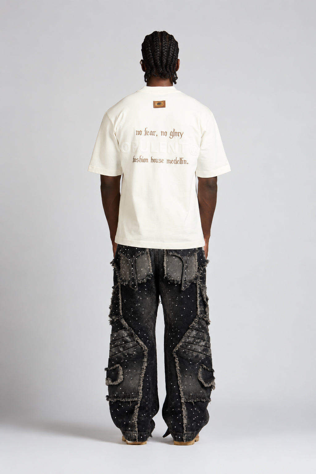 SET CAMISETA Y JEAN APPALUSSÉ NEGRO CON PEDRERÍA