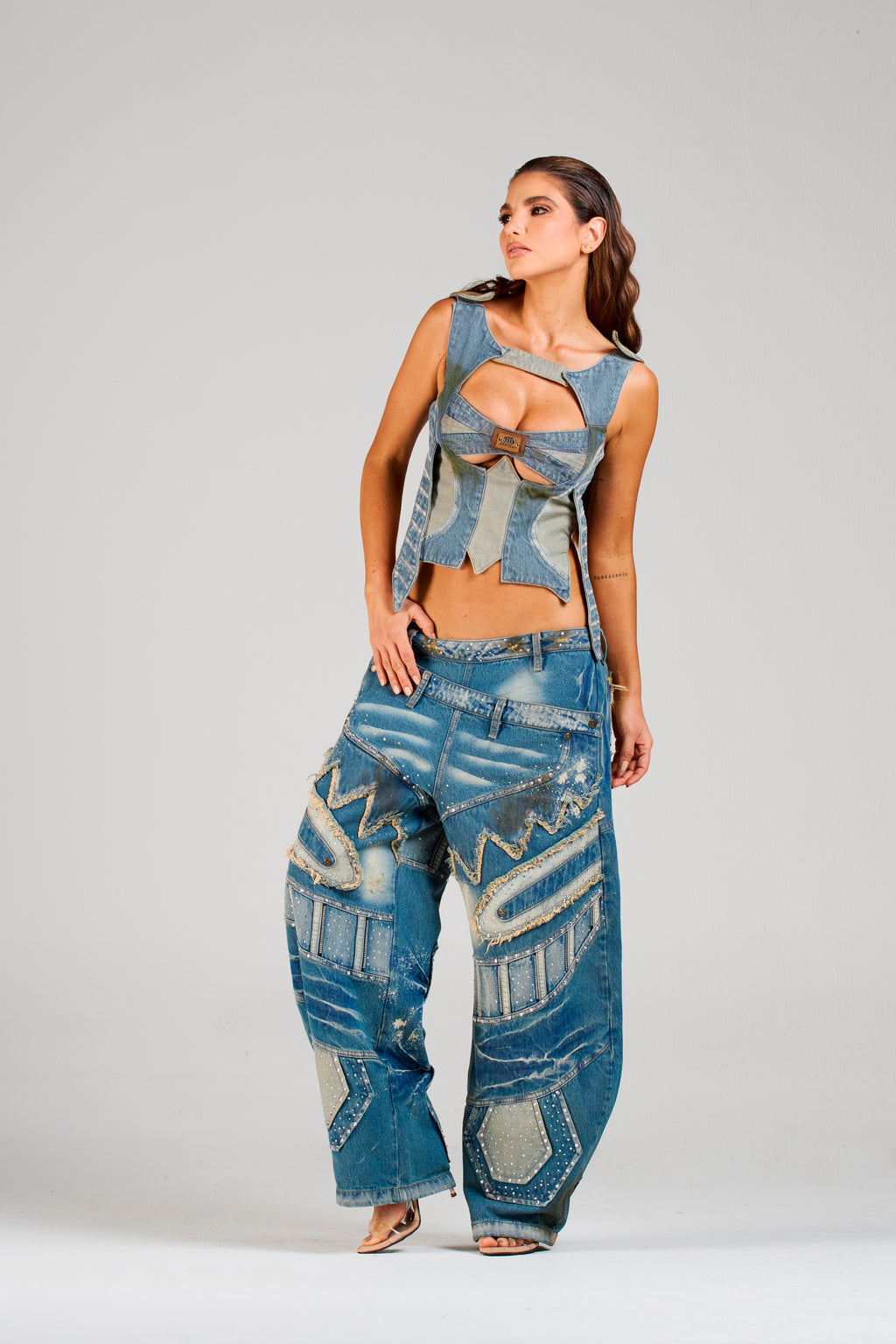 SET CORSÉ Y JEAN FACEBLUE CON PEDRERÍA