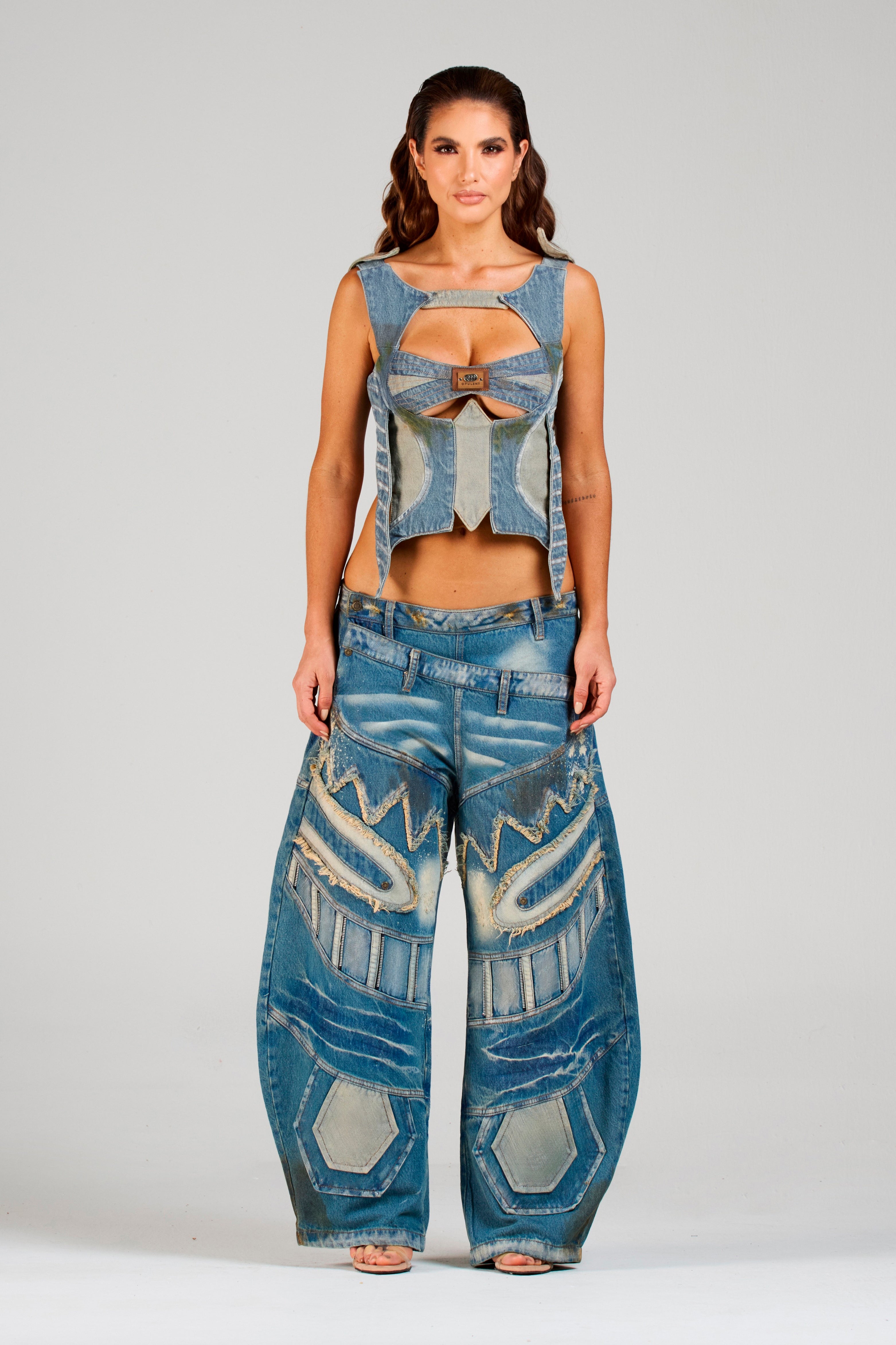 SET CORSÉ Y JEAN FACEBLUE