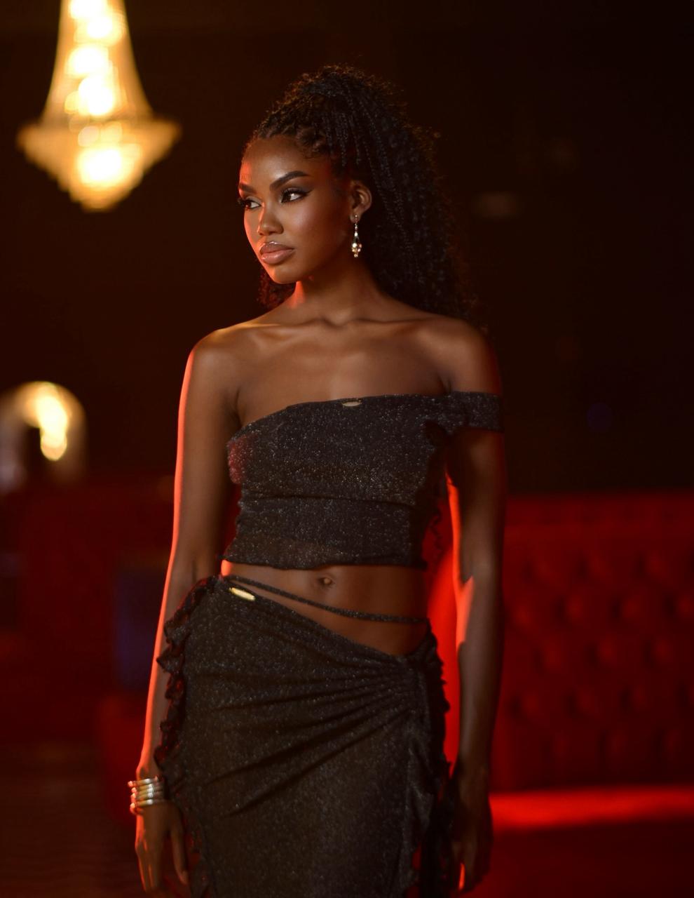 VESTIDO NEGRO MARUETA